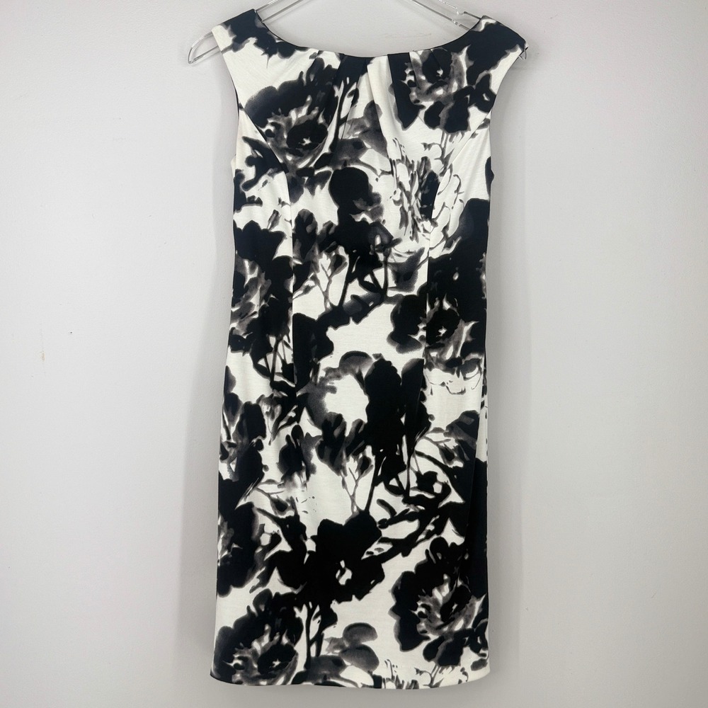 Adrianna Papell Sheath Dress Womens Size 4 Black White Floral Watercolor Pleated
